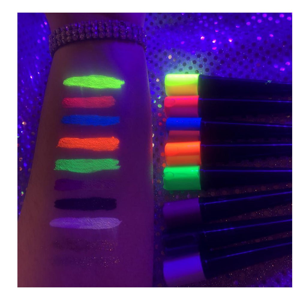 Neon Orange Liquid Eyeliner - Water - proof, Smudge - proof, Long - lasting - urbinfinds